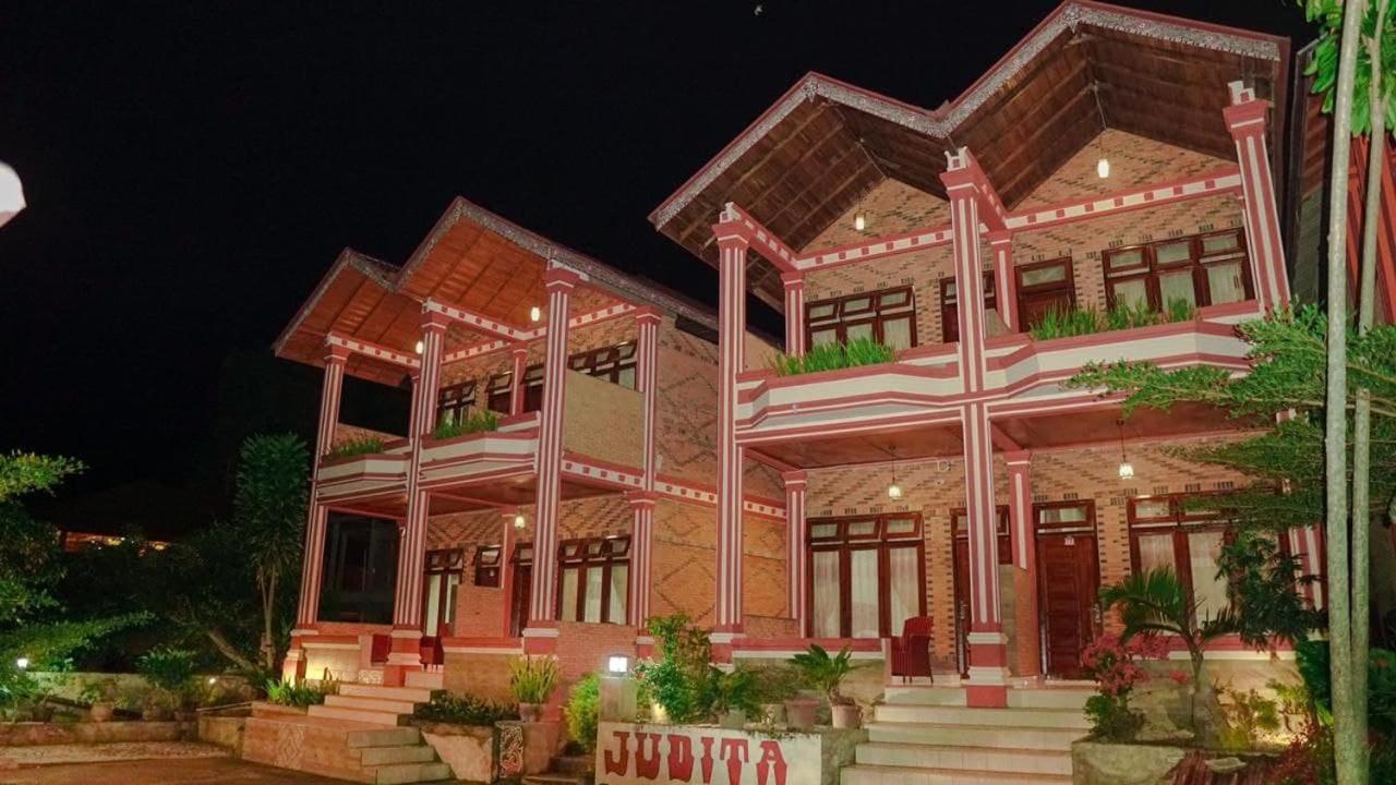 Judita Cottages Tuk Tuk Exterior foto